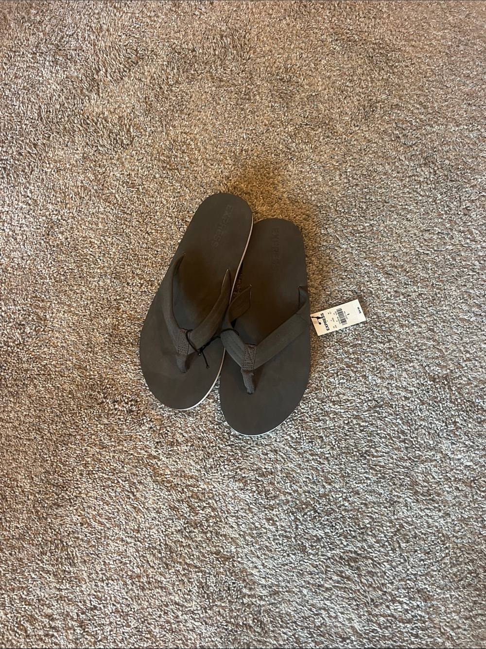 Men's Dark Flip Flop Sandals